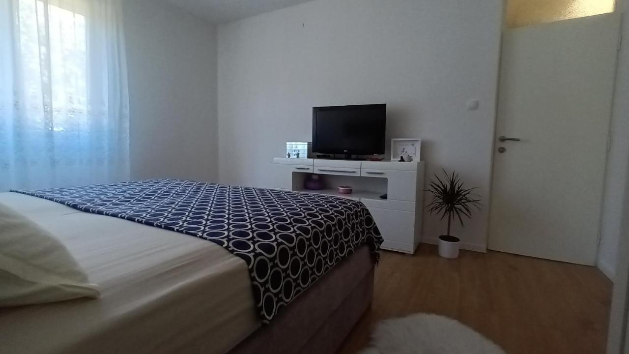 Leona Apartment-Perfect For Four Spalato Esterno foto