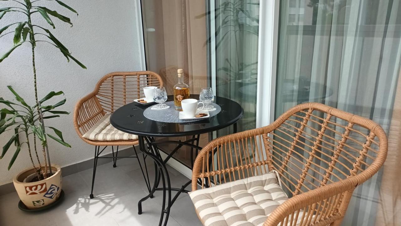 Leona Apartment-Perfect For Four Spalato Esterno foto
